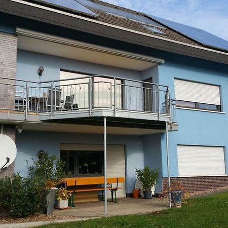 "Morgensonne" Apartment Halsdorf Exterior photo